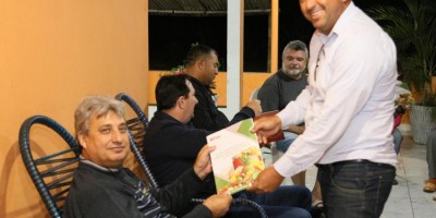 Imagem em Reunião em Nova Brasilândia.