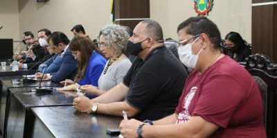 Imagem em Audiência comissão educação profuncionário.