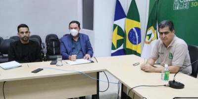 Imagem em Reunião comissão TDI com prefeito de Cuiabá.