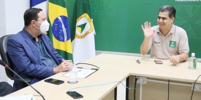 Imagem em Reunião comissão TDI com prefeito de Cuiabá.