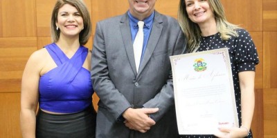 Imagem em Sessão solene saúde e titulo cidadão MT