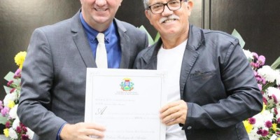 Imagem em Sessão solene saúde e titulo cidadão MT