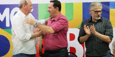 Imagem em Convenções Federação (PT, PV, e PCdoB) e Progressistas.