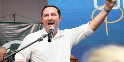 Imagem em Convenções Federação (PT, PV, e PCdoB) e Progressistas.
