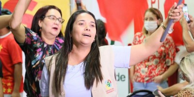 Imagem em Convenções Federação (PT, PV, e PCdoB) e Progressistas.