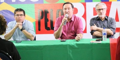 Imagem em Convenções Federação (PT, PV, e PCdoB) e Progressistas.