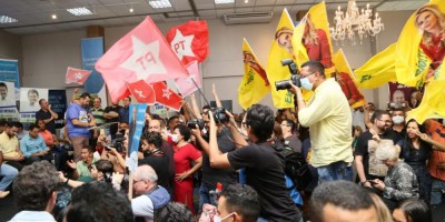Imagem em Convenções Federação (PT, PV, e PCdoB) e Progressistas.