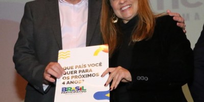 Imagem em Plenária de Lançamento do PPA