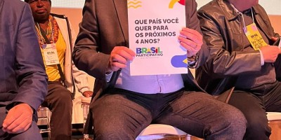 Imagem em Plenária de Lançamento do PPA