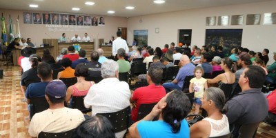 Imagem em Reunião na Câmara Municipal de Tabaporã.