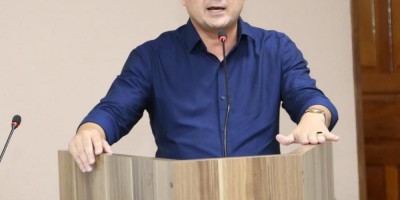 Imagem em Reunião na Câmara Municipal de Tabaporã.