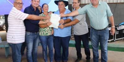 Imagem em Entrega de Títulos Rurais em Novo Horizonte do Norte.