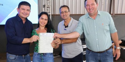 Imagem em Entrega de Títulos Rurais em Novo Horizonte do Norte.