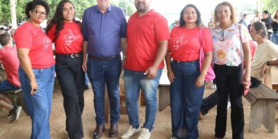 Imagem em Entrega de Títulos Rurais em Nova Ubiratã (Cedro Rosa).