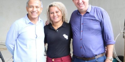 Imagem em Entrega de Títulos Rurais em Nova Ubiratã (Cedro Rosa).