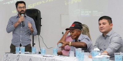 Imagem em Entrega de Títulos Rurais em São José do Rio Claro.