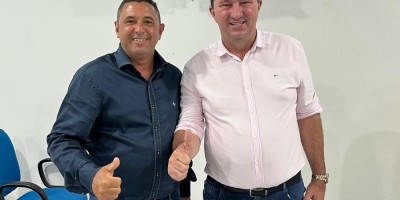 Imagem em Reunião na Câmara Municipal de Nova Brasilândia.