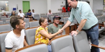 Imagem em Reunião na Câmara Municipal de Guarantã do Norte.
