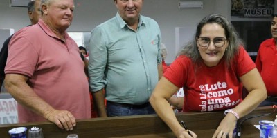 Imagem em Reunião na Câmara Municipal de Guarantã do Norte.