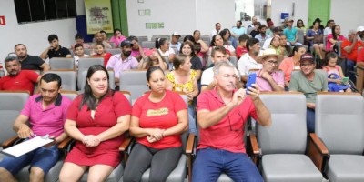 Imagem em Reunião na Câmara Municipal de Guarantã do Norte.