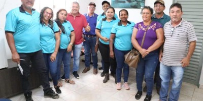 Imagem em Reunião na Câmara Municipal de Santa Terezinha.