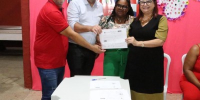 Imagem em Ato de Filiação em Nossa Senhora do Livramento.