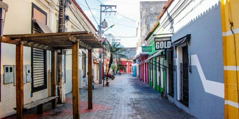 “Mini lockdown” rejeitado pelos deputados está nas mãos do governador