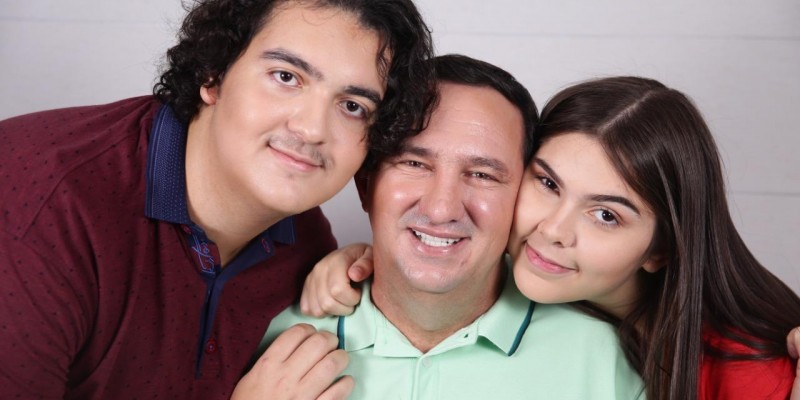 Acordado, quadro clínico de deputado melhora bastante