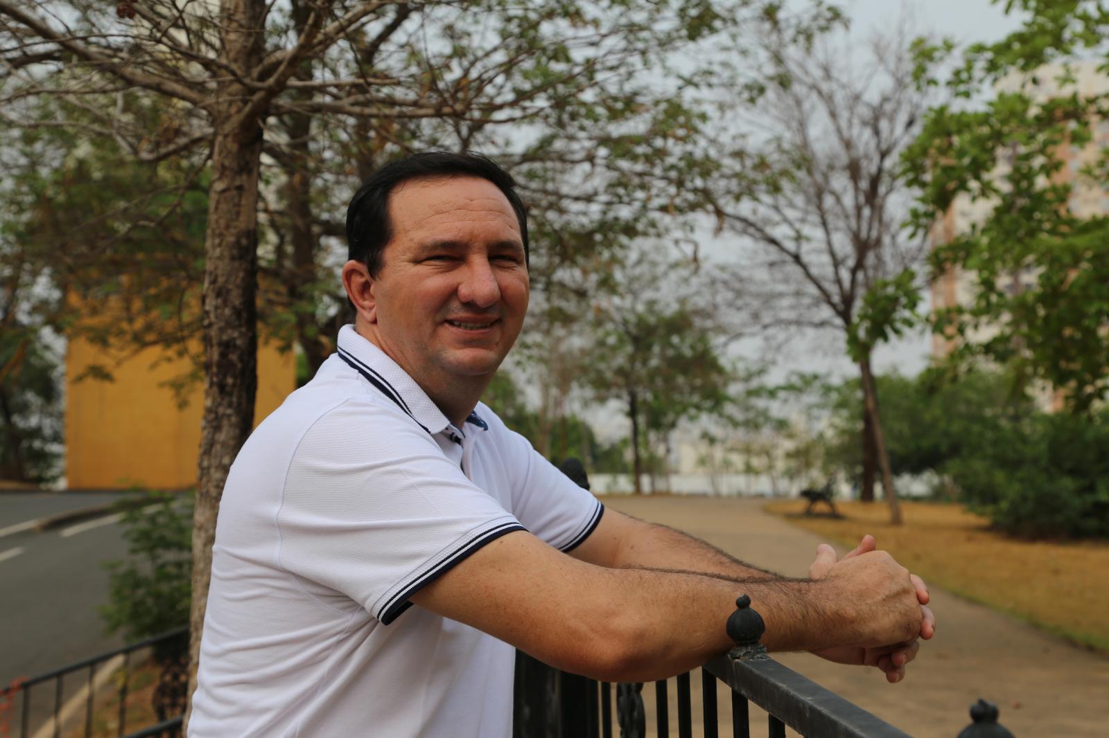 Quadro clínico do deputado se agrava e ele é intubado na UTI.