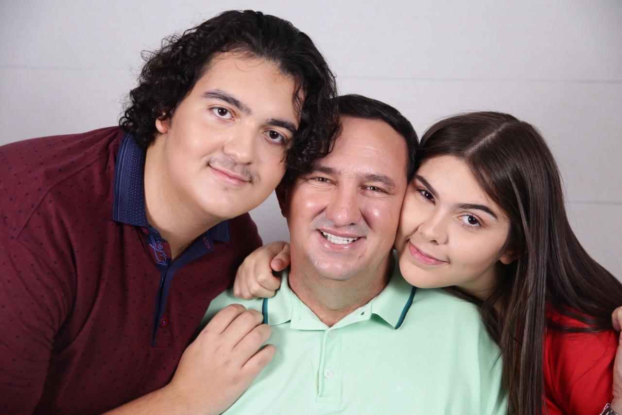 Acordado, quadro clínico de deputado melhora bastante