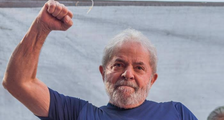 Fachin anula ações da Lava Jato e Lula está elegível