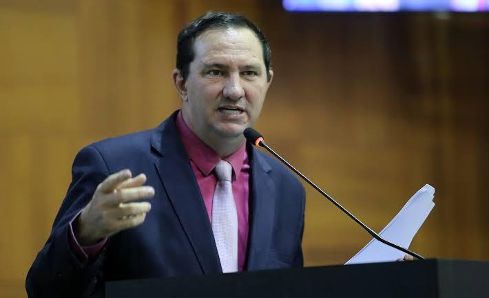 Deputado pede resposta urgente a denúncia de ameaça de morte contra jornalista de MT