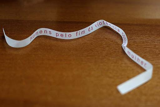 Campanha do Laço Branco: Homens pelo fim da violência contra as mulheres