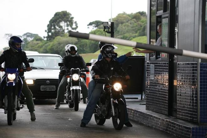 Projeto de Lei propõe que motos até 150 cilindradas não paguem pedágio