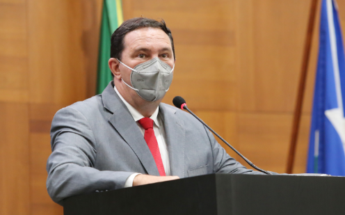 ALMT aprova fim da cláusula de barreira em concursos de MT