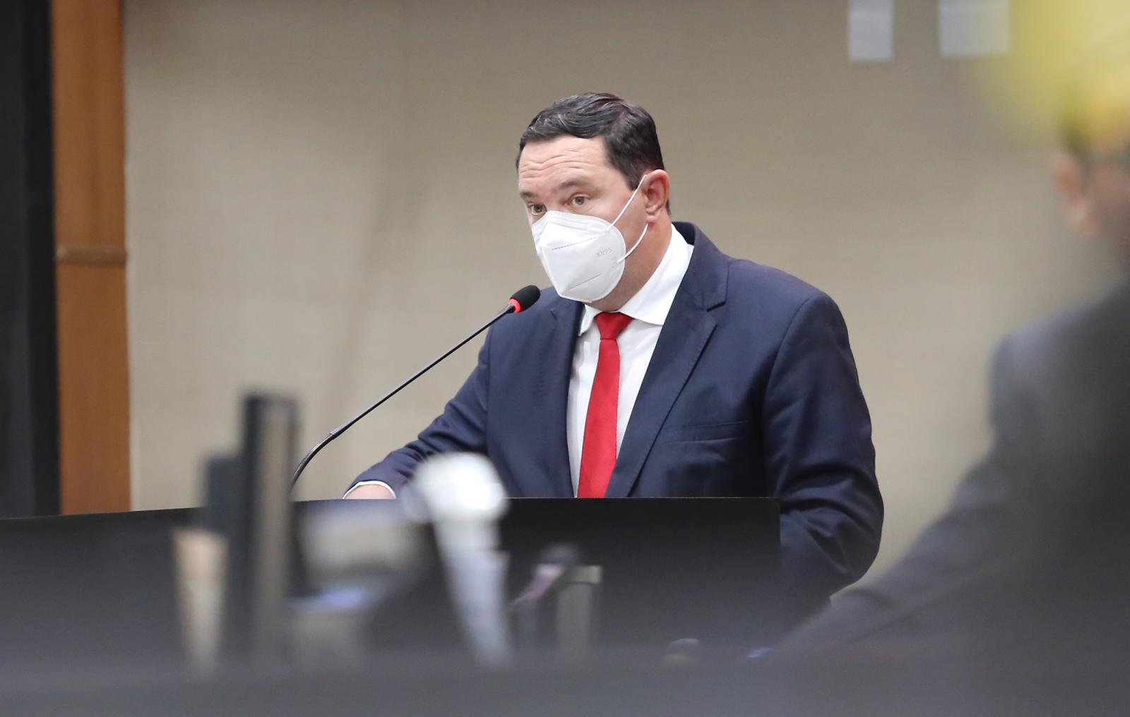 Barranco cobra nomeação e posse de aprovados em concurso do TJMT