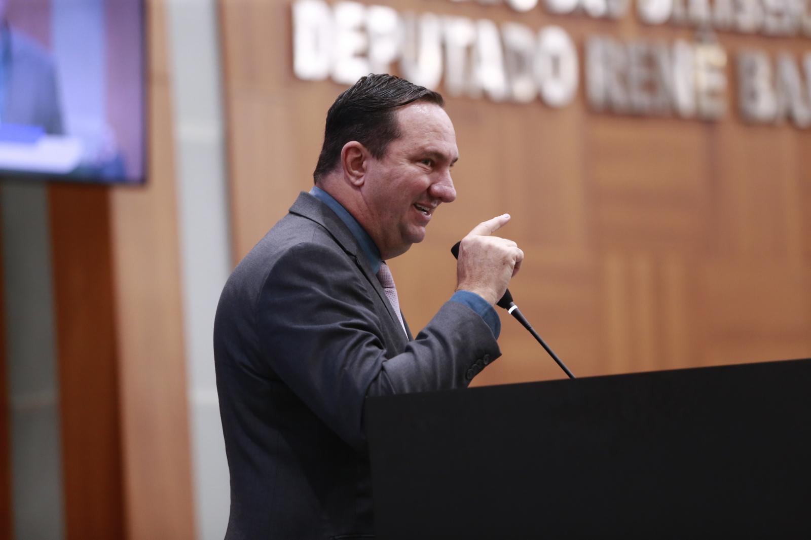 Transferência de milhas aéreas do Poder Público para atletas mato-grossenses é aprovada pela ALMT