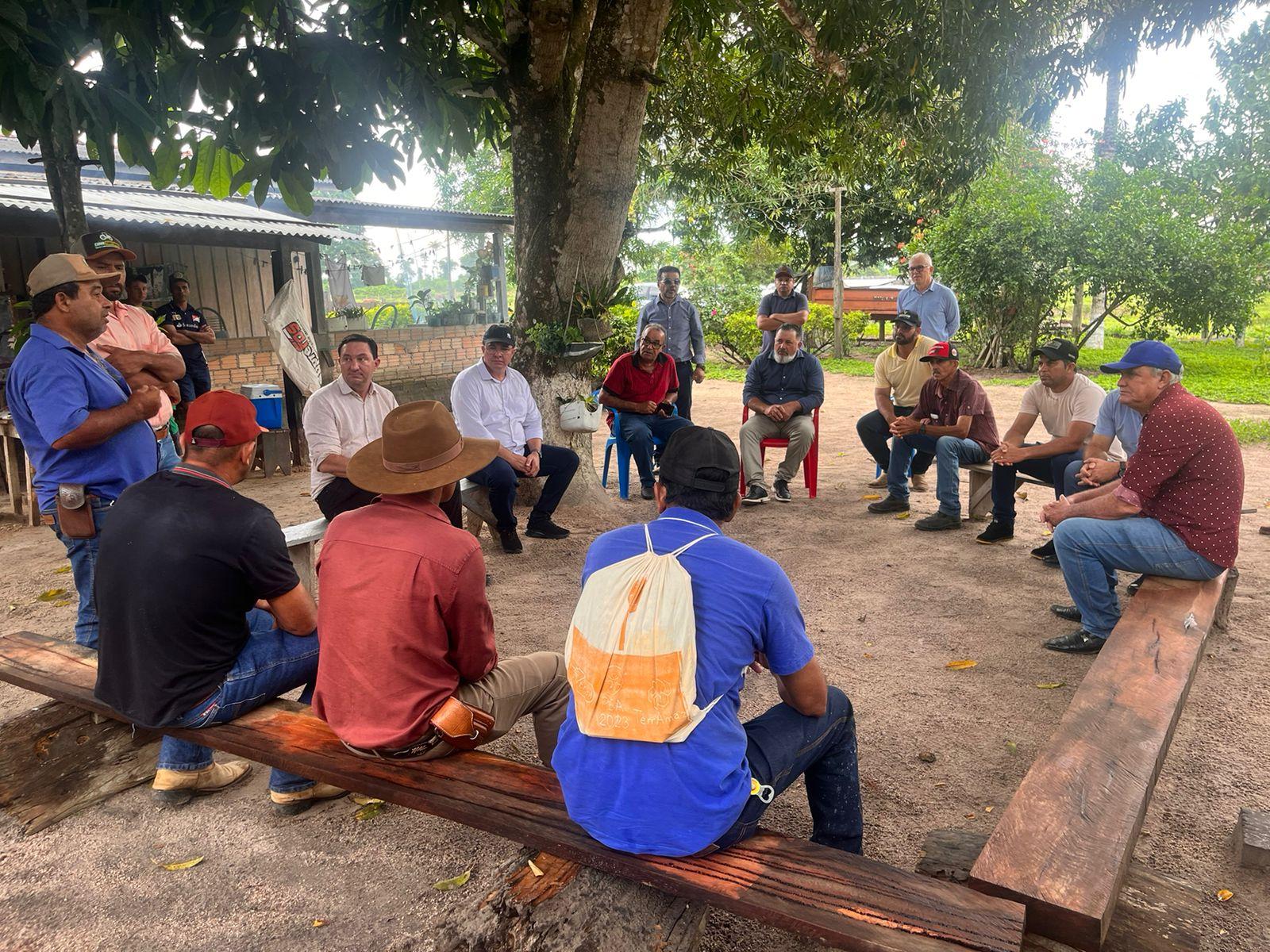 Deputado Barranco reafirma compromisso com regularização fundiária em Nova Bandeirantes
