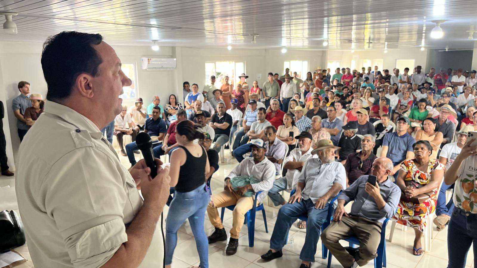 Deputado Barranco reforça compromisso com regularização fundiária em Nobres