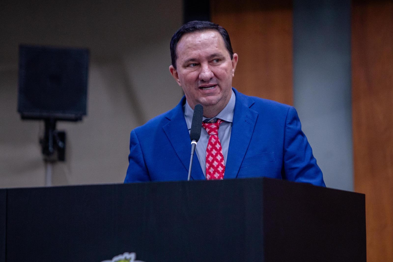 Deputado Barranco retorna à Assembleia Legislativa após licença para se dedicar as eleições do PT e cuidar da saúde