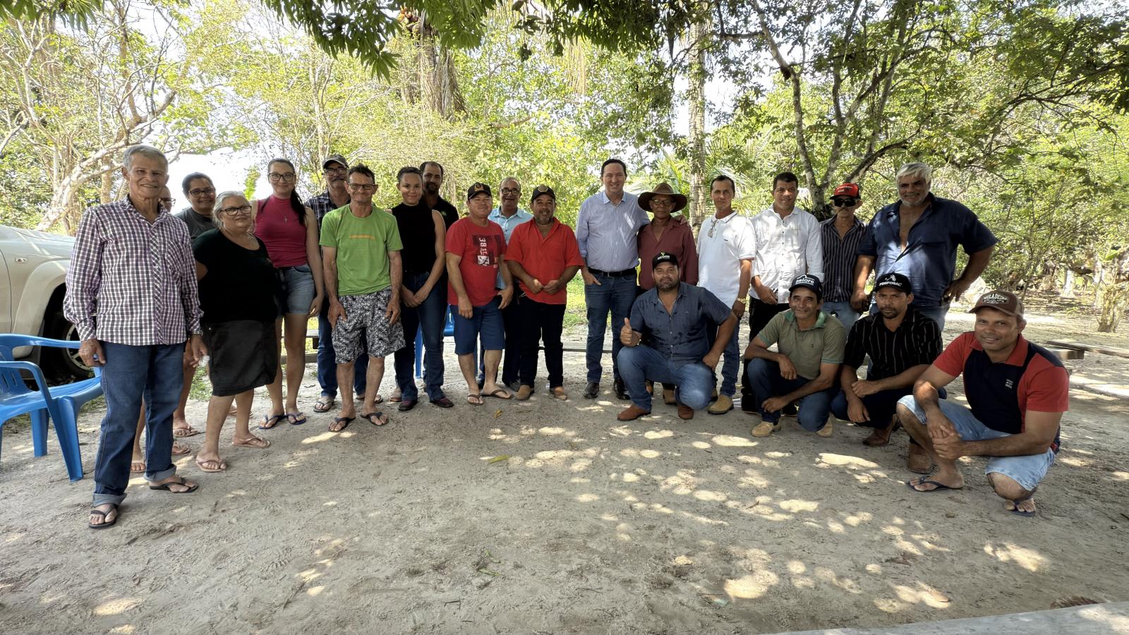 Barranco dialoga com assentados e reforça luta por melhorias em Nova Bandeirantes