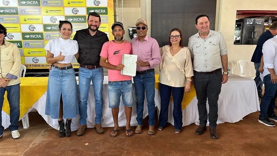 Deputado Barranco participa da entrega de 160 títulos rurais definitivos em Brasnorte