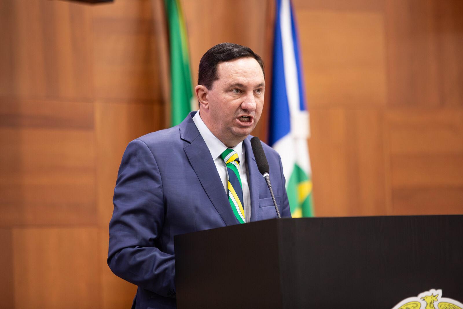 Deputado Valdir Barranco denuncia prefeito Abílio Brunini após vídeo que incita perseguição política e demissões ideológicas