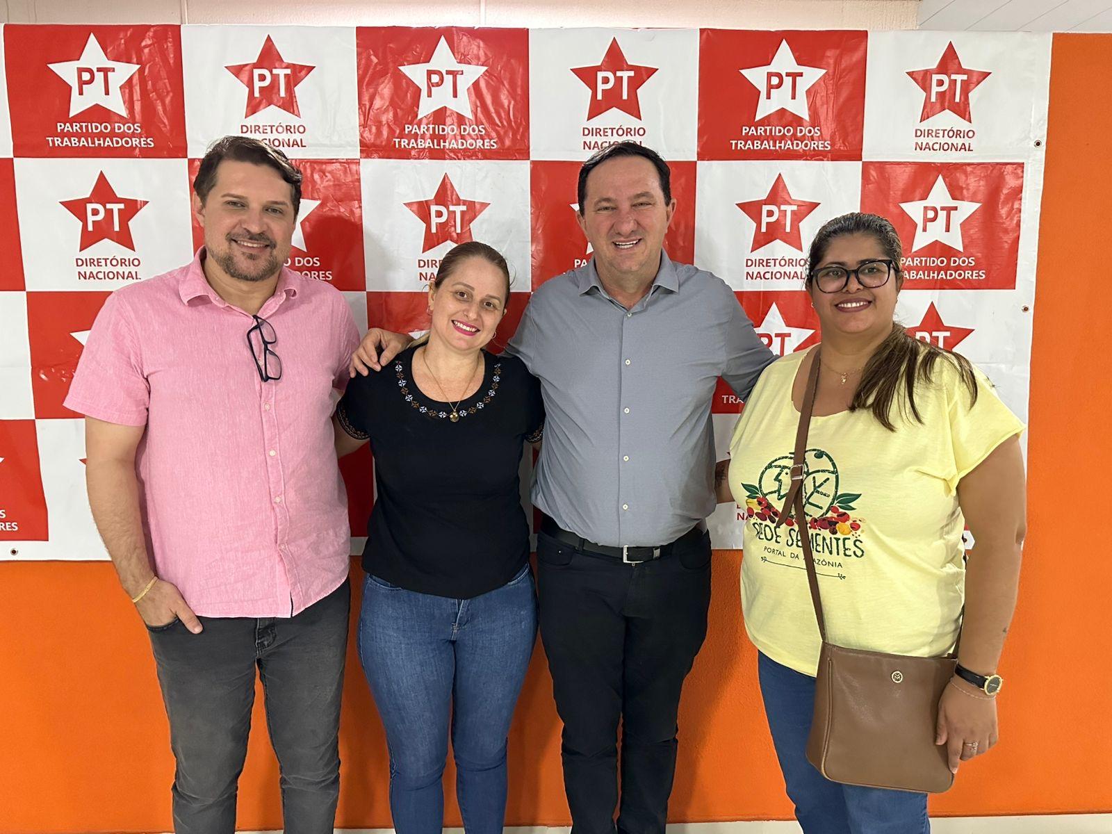 Barranco realiza gabinete itinerante em Alta Floresta e entrega equipamento para agricultura familiar na comunidade Rio Verde