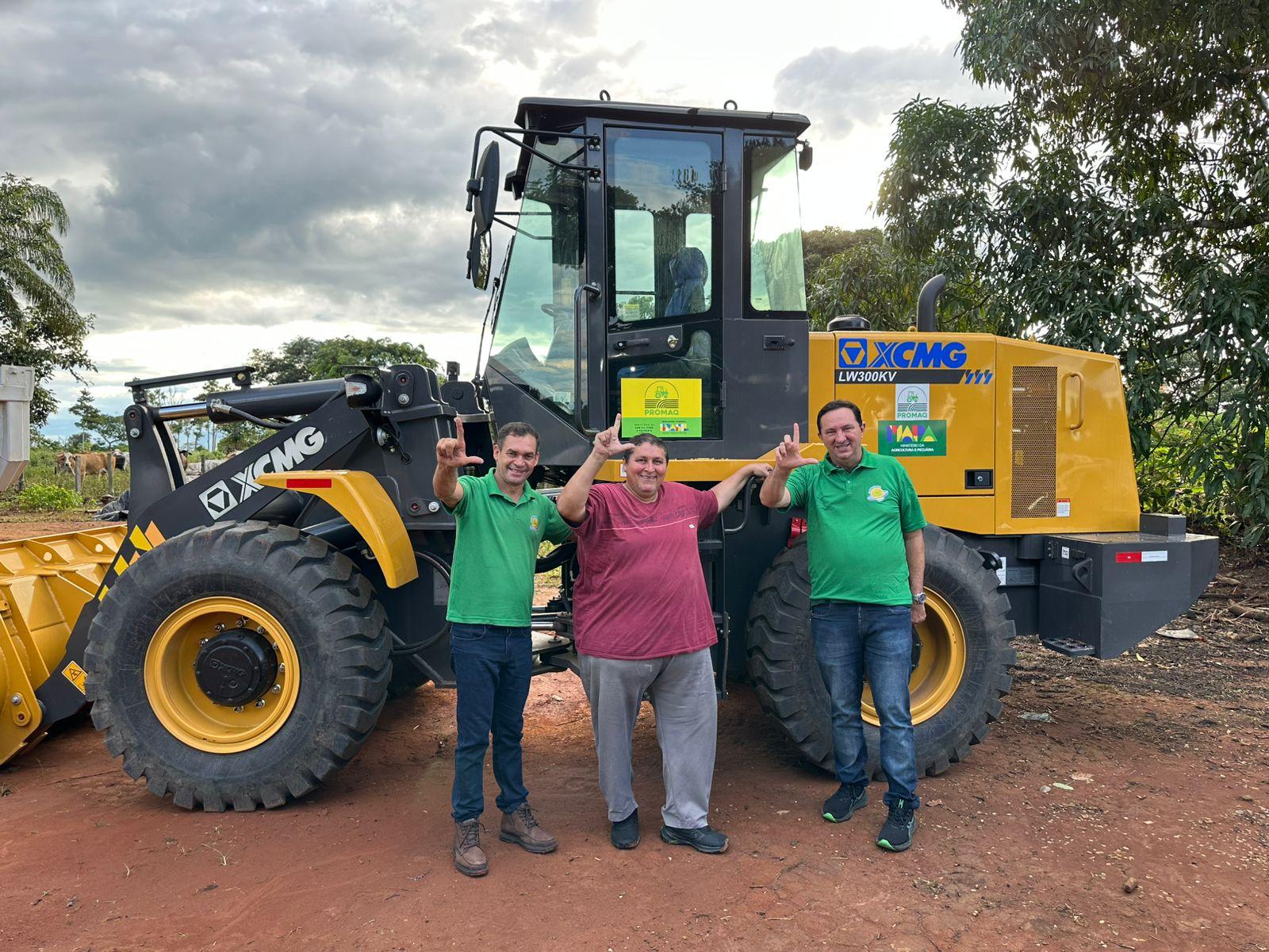 Deputado Barranco realiza visita à Cooperativa COMPASC e reforça apoio à agricultura familiar em Carlinda