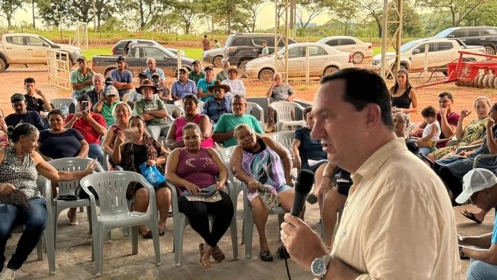 Deputado Valdir Barranco participa de entregas de CCU em Salto do Céu, Araputanga e Indiavaí