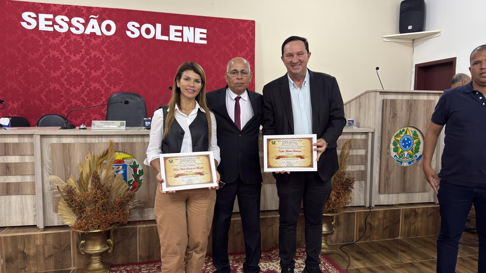 Deputado Valdir Barranco recebe moção de aplausos em São Pedro da Cipa